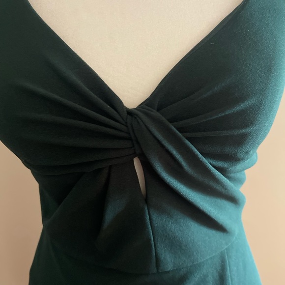 Bridesmaid gown.  Great for any occasion.  Hunter Green.  Size 2 - Picture 2 of 9